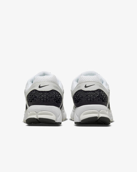 Nike Zoom Vomero 5 White Black