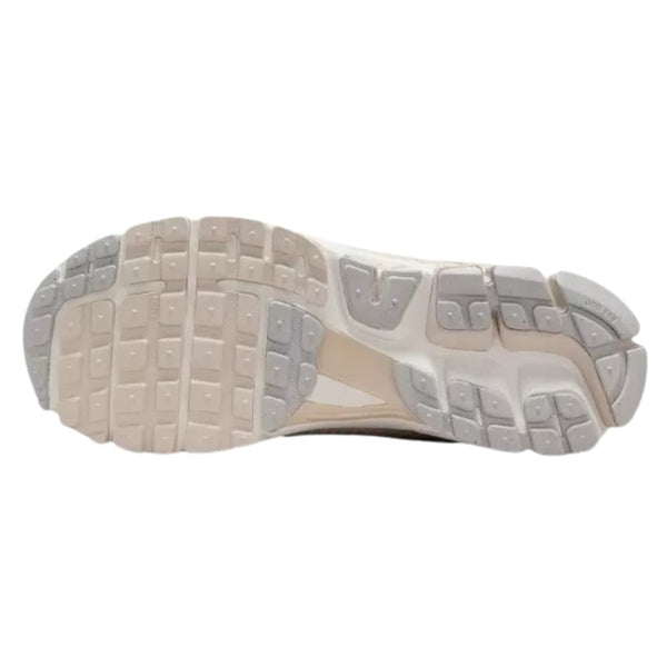 Nike Zoom Vomero 5 Mens Style : Hf1553