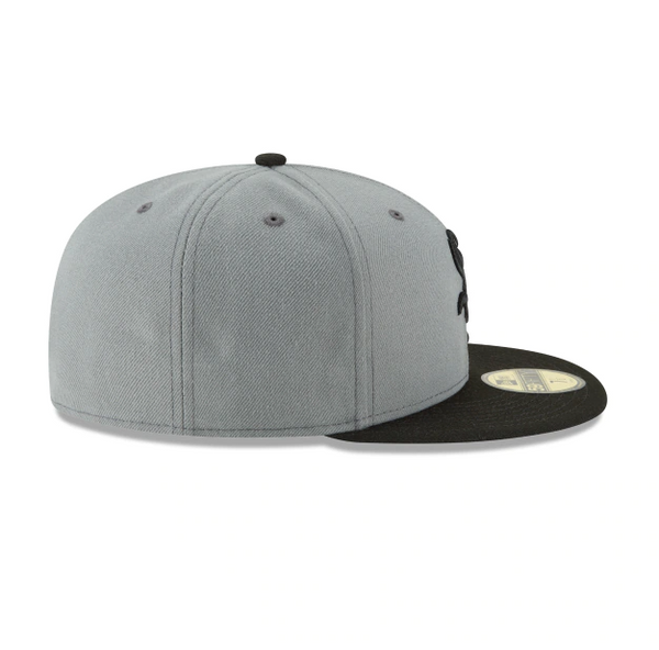 New Era 5950 Fitted Chicago Black Sox Unisex Style : Hhh-gv-11591165