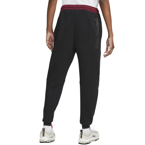 Nike Sportswear Tech Fleece Joggers Black/Dark Beetroot/Phantom