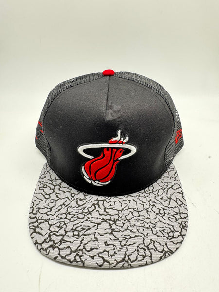 New Era 9fifty Miami Heat Elephant Hook A-frame Strapback Unisex Style : Hhh-88498999
