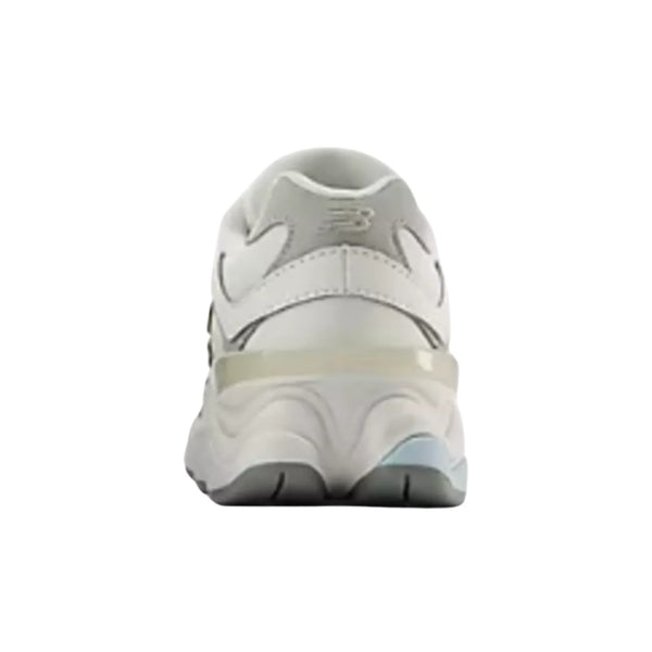 New Balance 9060 Lifestyle Big Kids Style : Gc9060gl-w