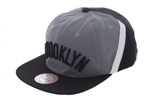 Mitchell&ness Anorak Brooklyn Nets Snapback #30 Unisex Style : Bh78b9-GREY