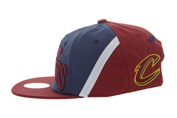 Mitchell&ness Anorak Cleveland Cavaliers Snapback #30 Unisex Style : Bh78b9-BLUE