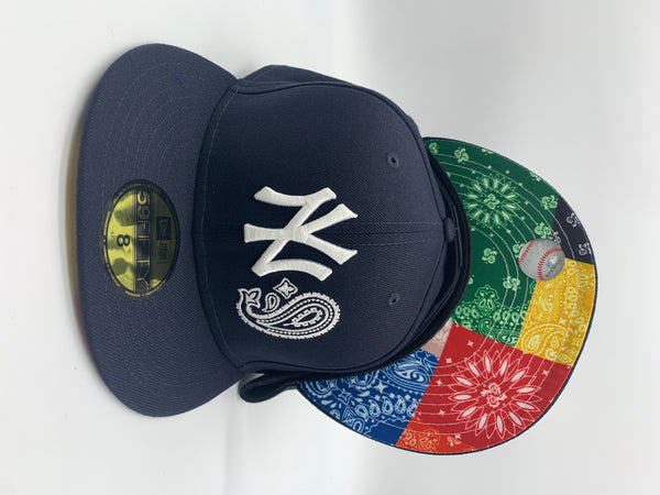 5950 FIITTED YANKEES PAISELY AND MULTI VISOR 